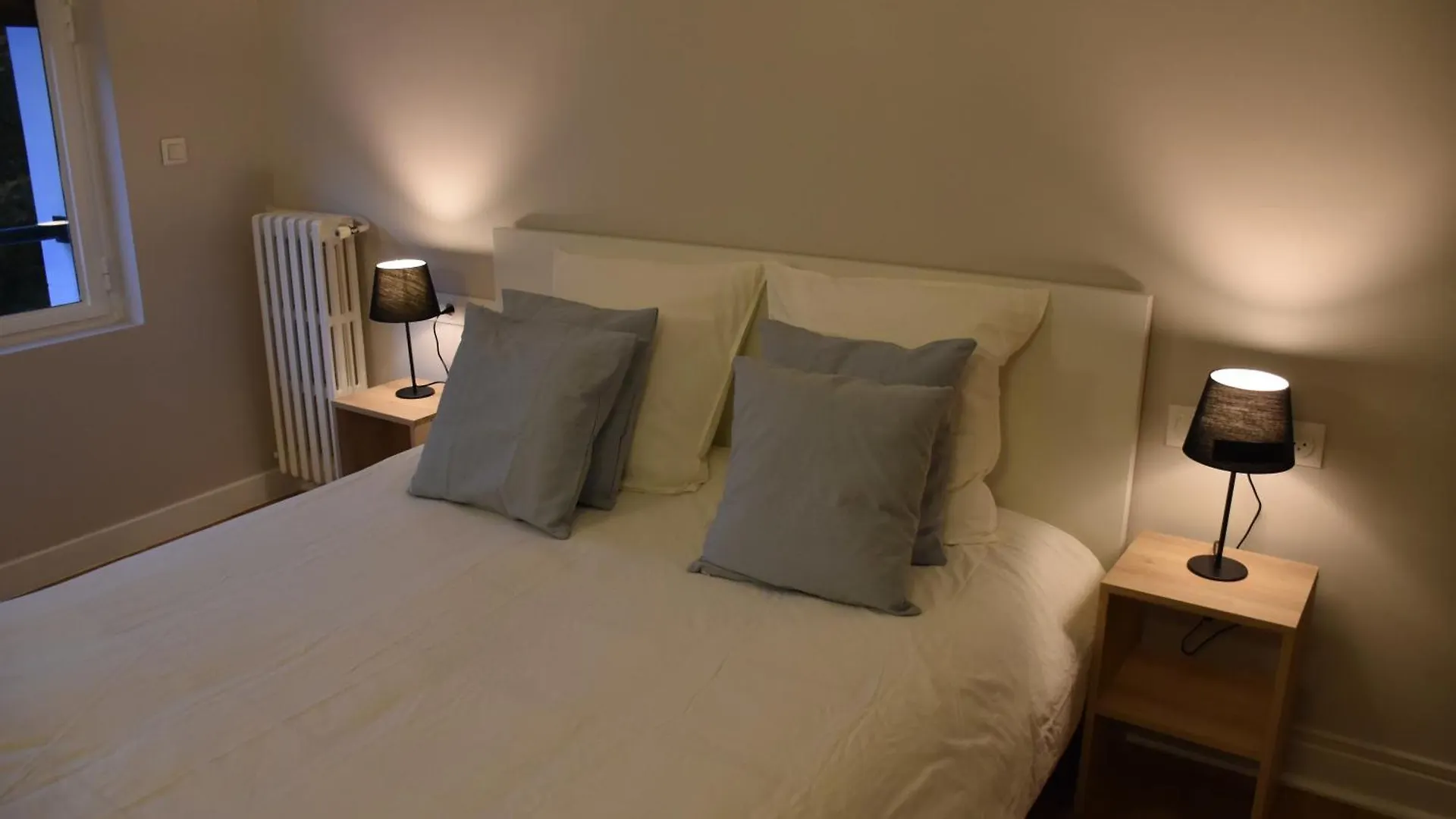 Apartament Parisnicostay - Cosy 4 Bedrooms Flat Seine River Paryż