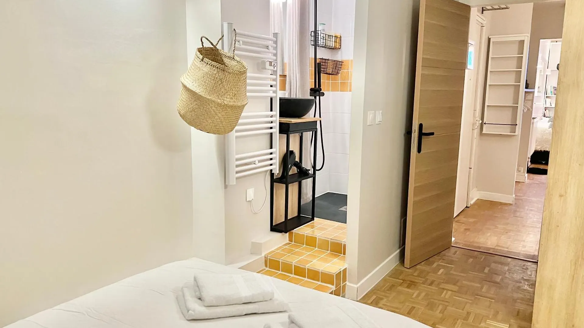 Apartament Parisnicostay - Cosy 4 Bedrooms Flat Seine River